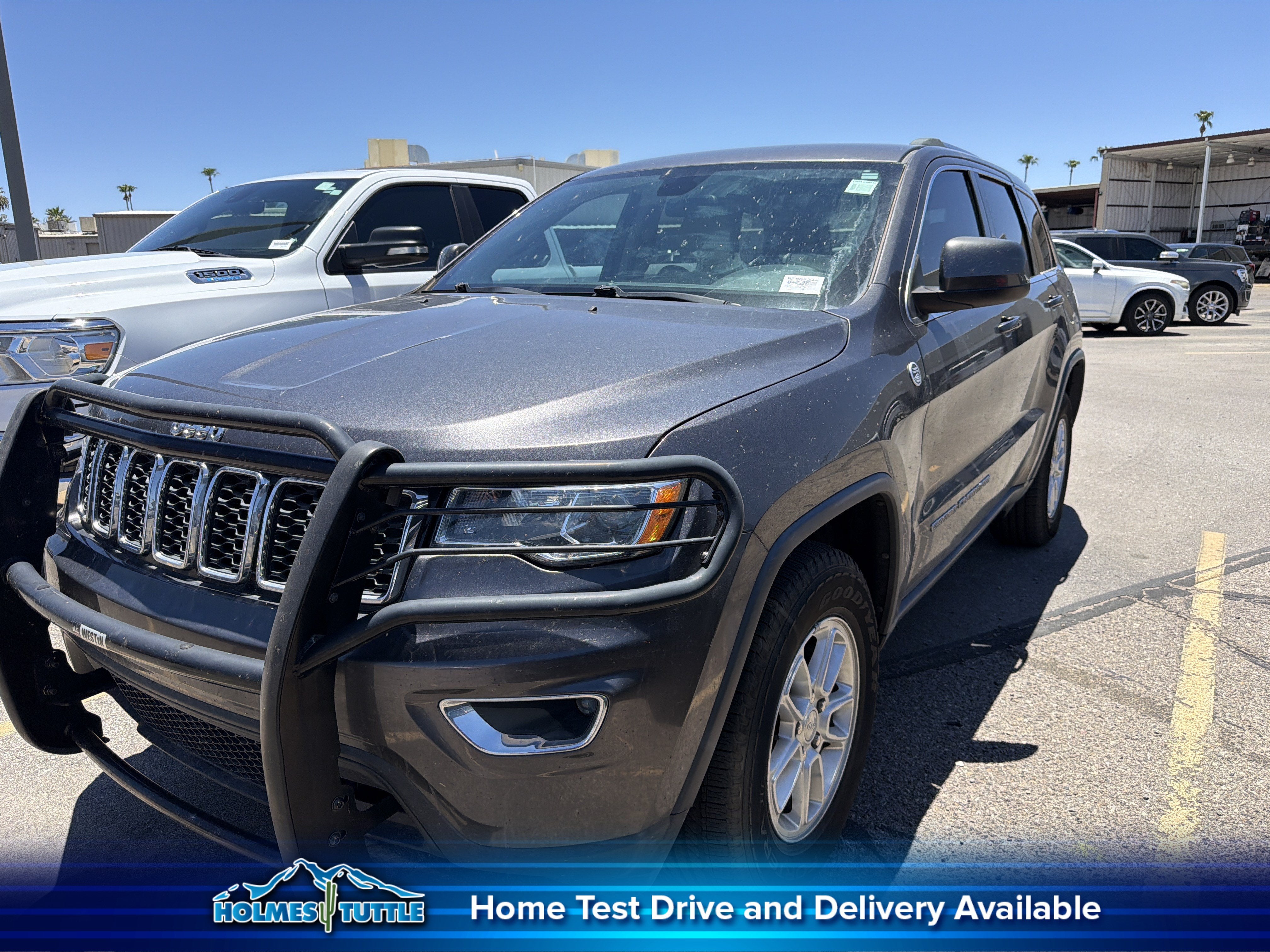2019 Jeep Grand Cherokee Laredo E 4WD's photo