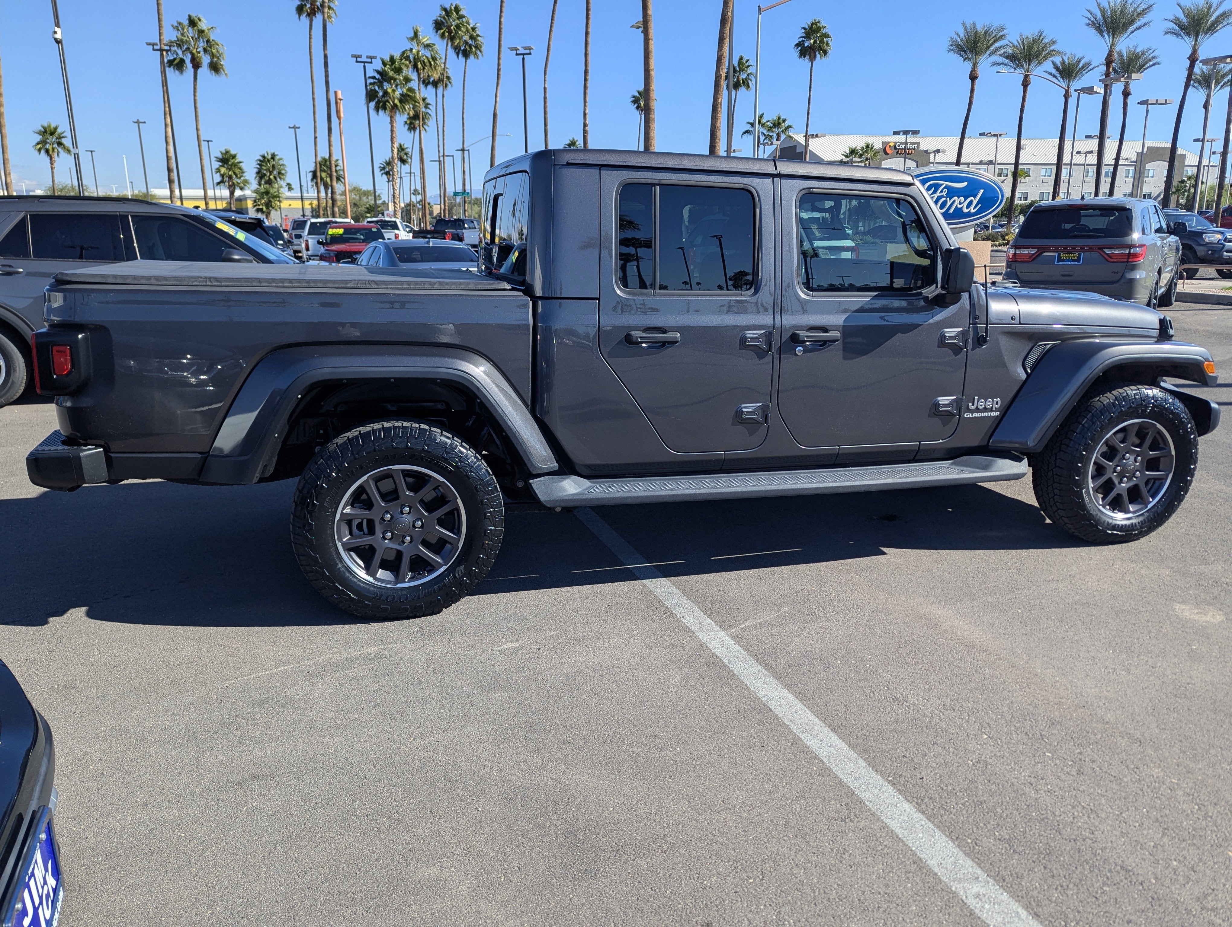 2021 Jeep Gladiator Overland