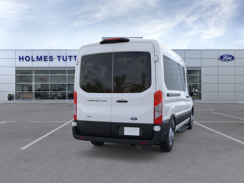 2026 Ford Transit Passenger Wagon Base