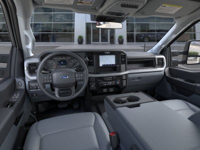 2026 Ford Super Duty F-350 DRW XL