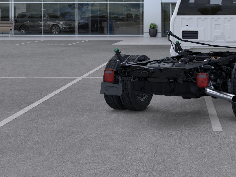 2026 Ford Super Duty F-550 DRW XL