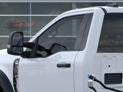2025 Ford Super Duty F-600 DRW XL