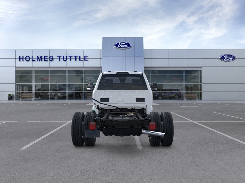 2025 Ford Super Duty F-600 DRW XL