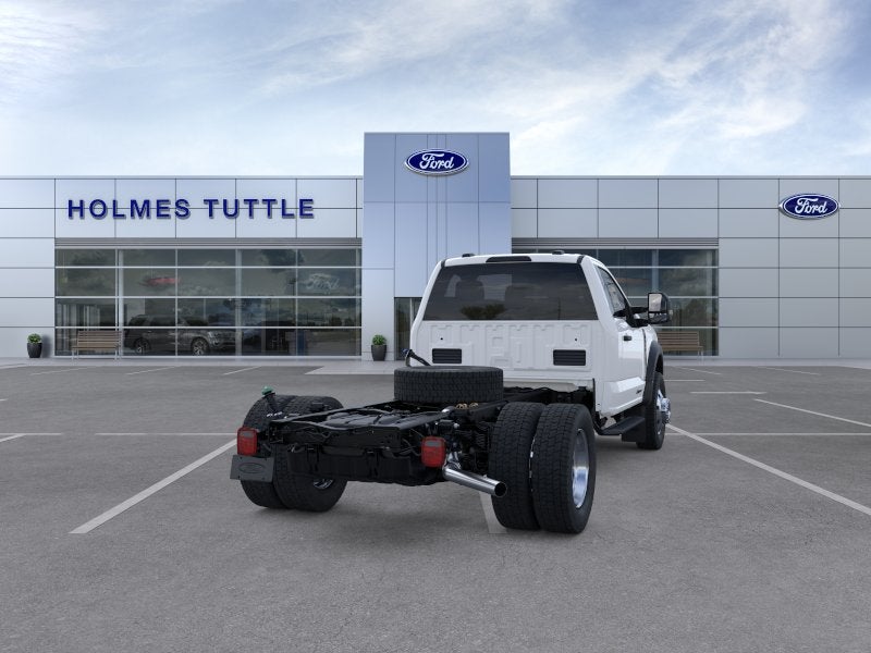 2025 Ford F-450 Super Duty Chassis Cab XLT - Photo 8