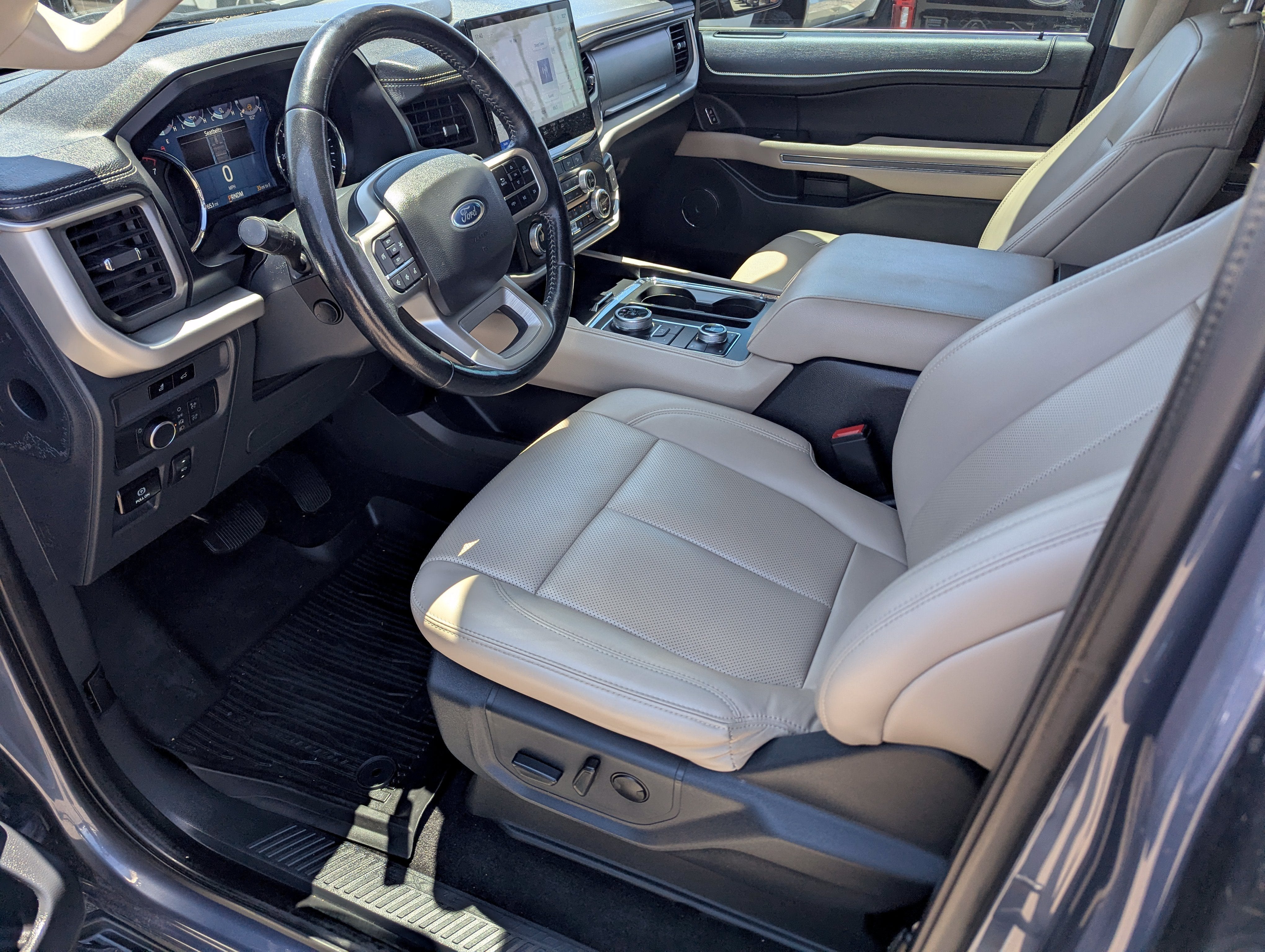 2022 Ford Expedition Max XLT