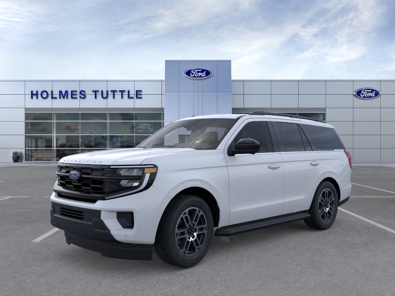 2026 Ford Expedition Active's photo