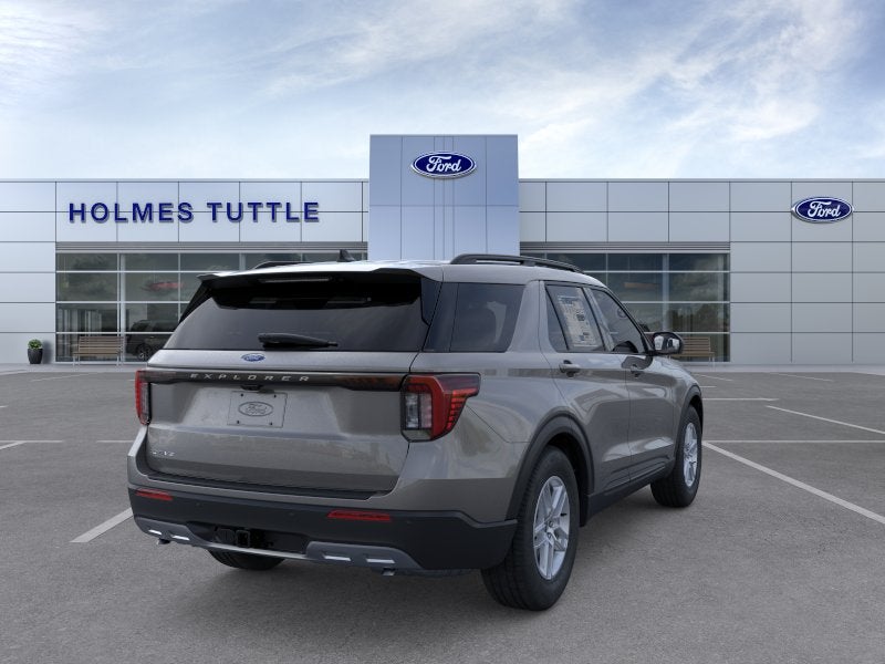2026 Ford Explorer Base
