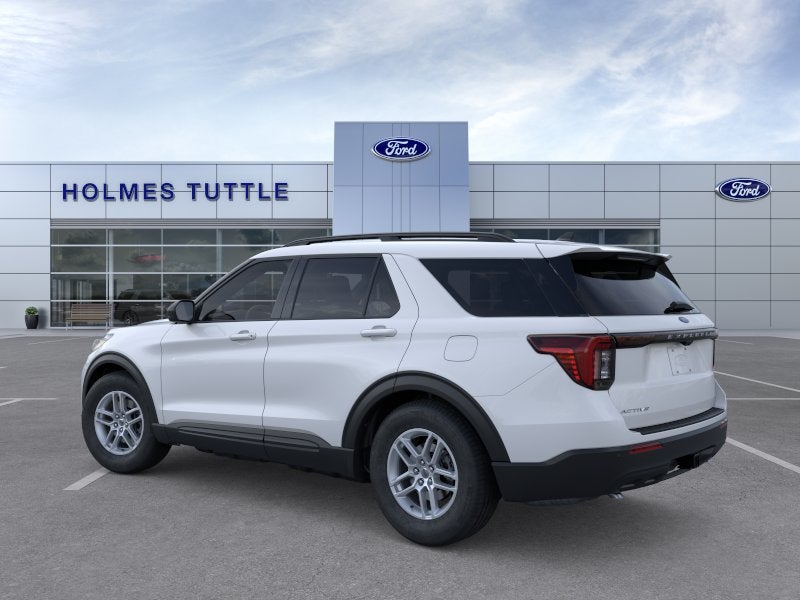 2026 Ford Explorer Base