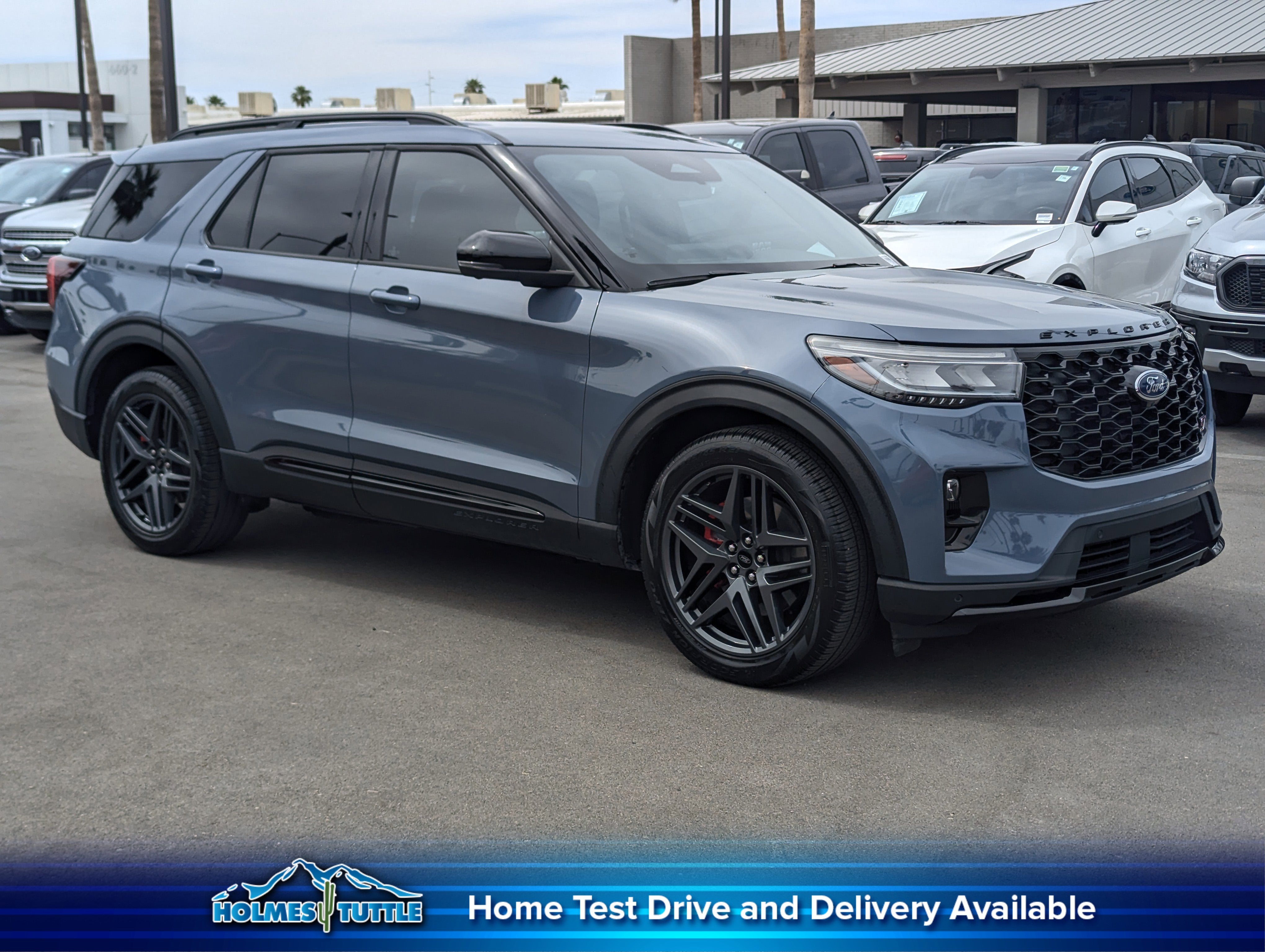 2025 Ford Explorer ST 4WD (PL535)'s photo