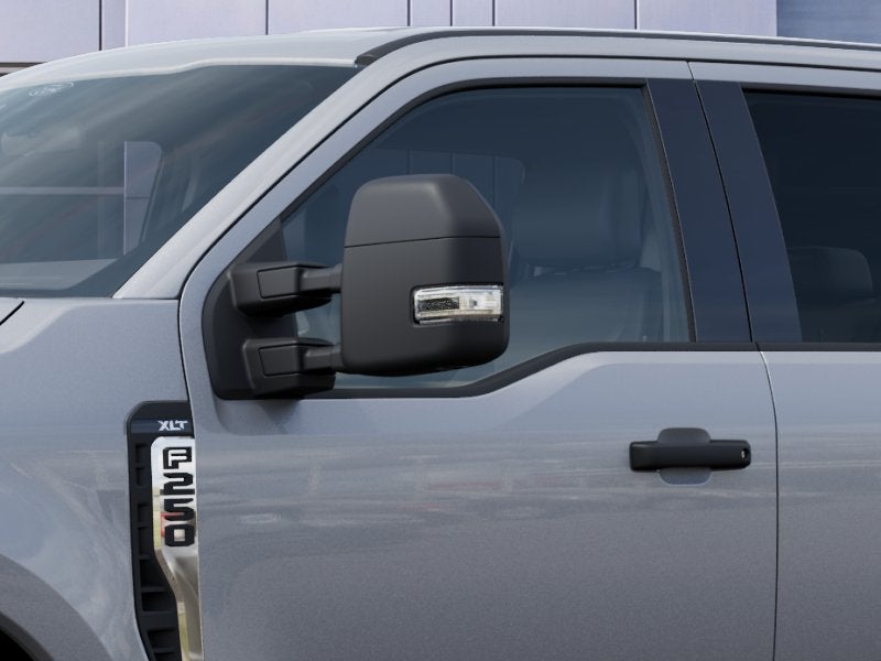 2027 Ford Super Duty F-250 SRW XLT