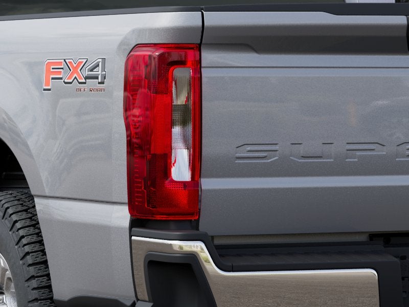2027 Ford Super Duty F-250 SRW XLT