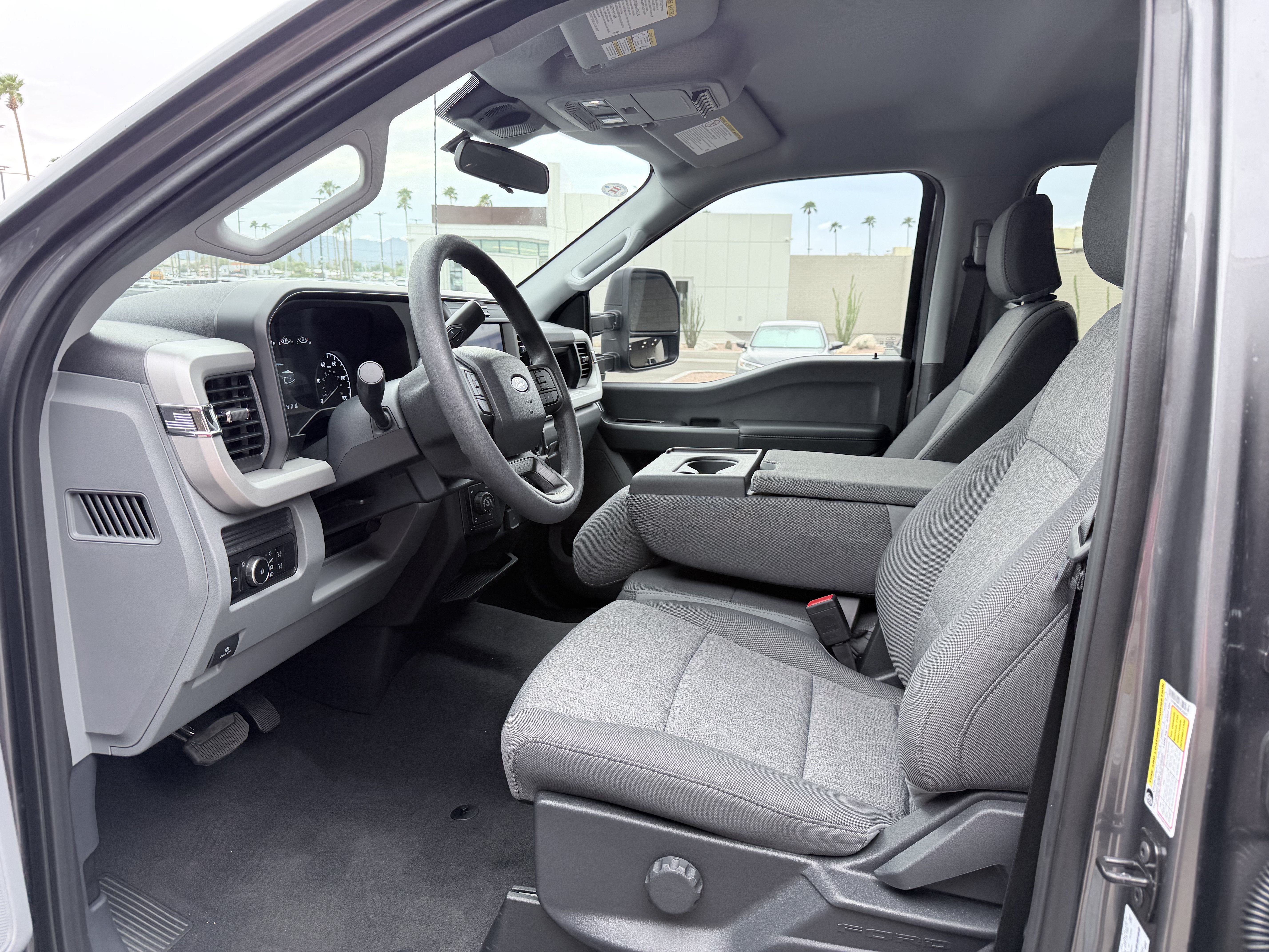 2027 Ford Super Duty F-250 SRW XL