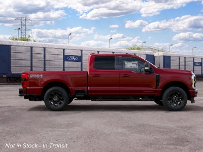 2027 Ford Super Duty F-350 SRW XLT
