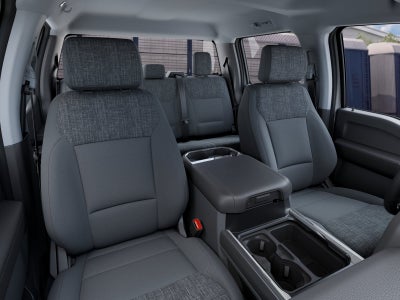 2027 Ford Super Duty F-350 SRW XLT