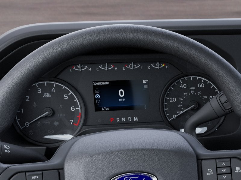 2027 Ford Super Duty F-350 SRW XLT