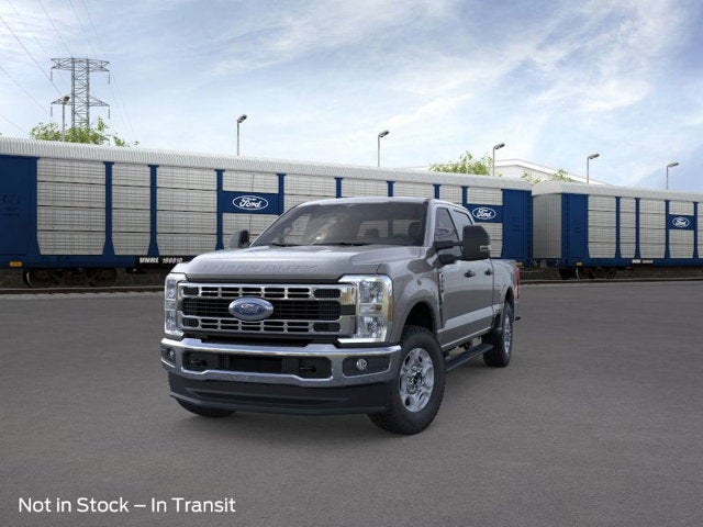 2026 Ford Super Duty F-350 SRW XLT