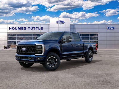 2027 Ford Super Duty F-350 SRW XLT