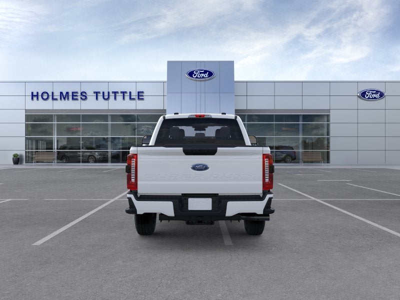 2026 Ford Super Duty F-350 SRW Base