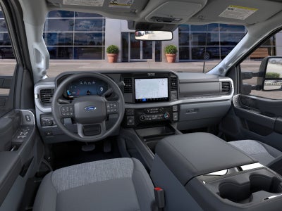 2026 Ford Super Duty F-350 SRW XLT