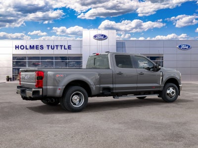 2027 Ford Super Duty F-350 DRW XLT
