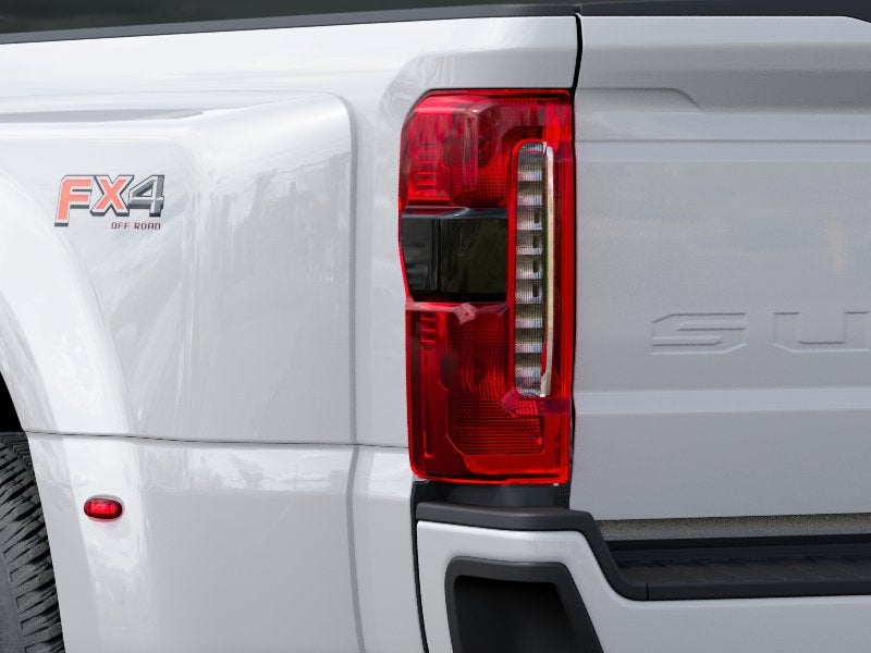 2027 Ford Super Duty F-350 DRW XL