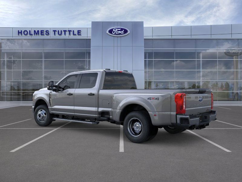 2026 Ford Super Duty F-350 DRW Base