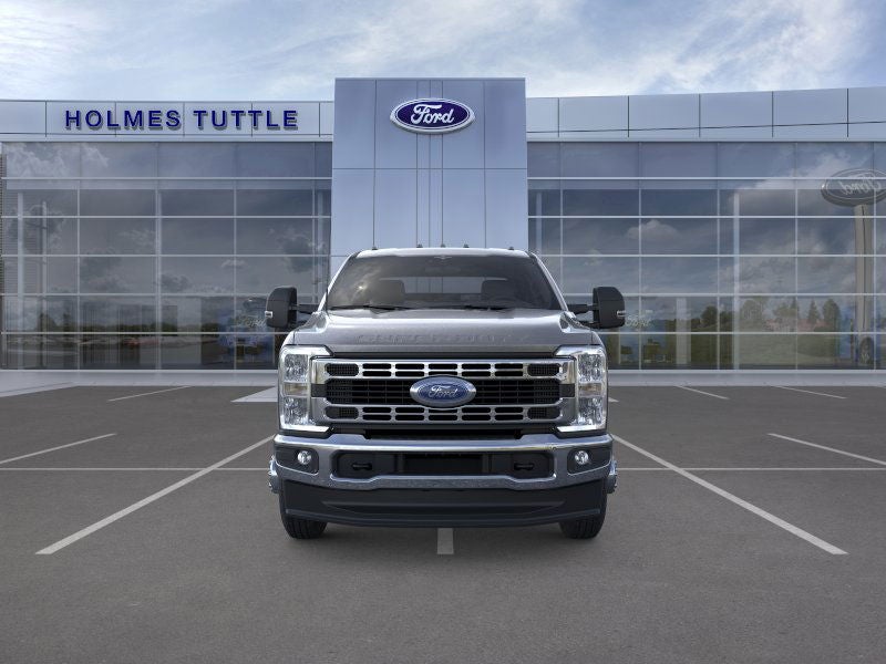 2026 Ford Super Duty F-350 DRW Base