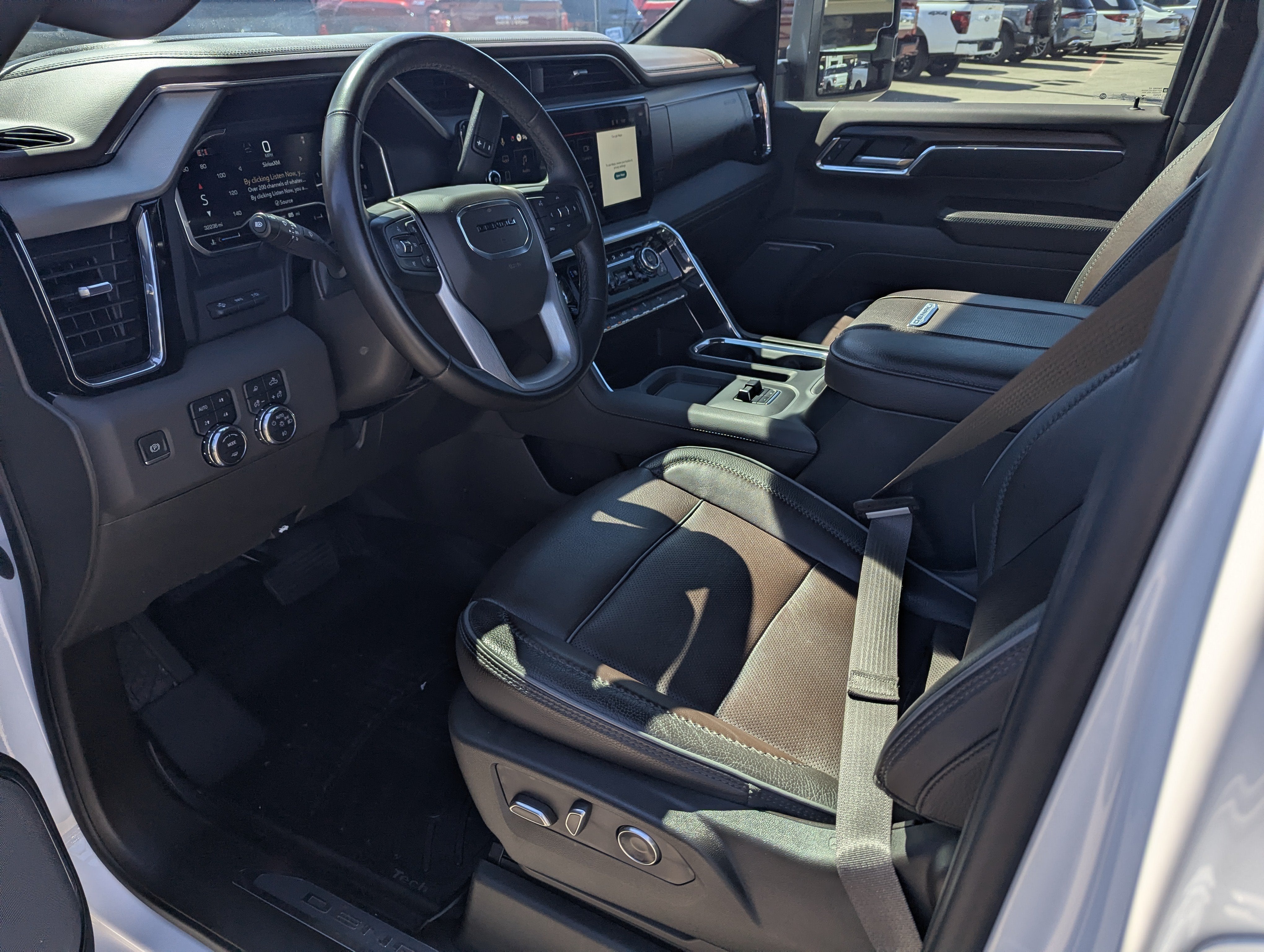 2024 GMC Sierra 2500HD Denali