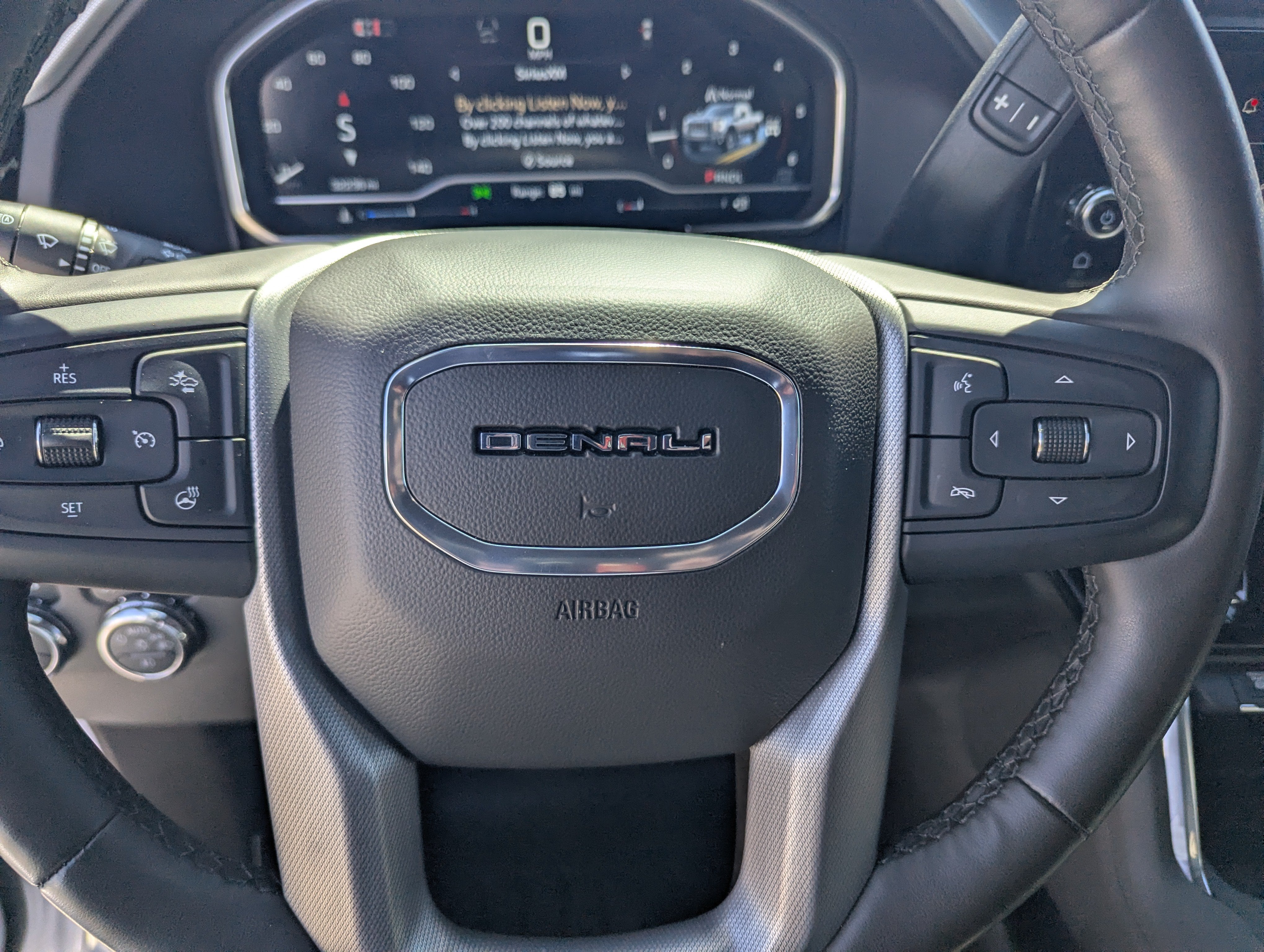 2024 GMC Sierra 2500HD Denali