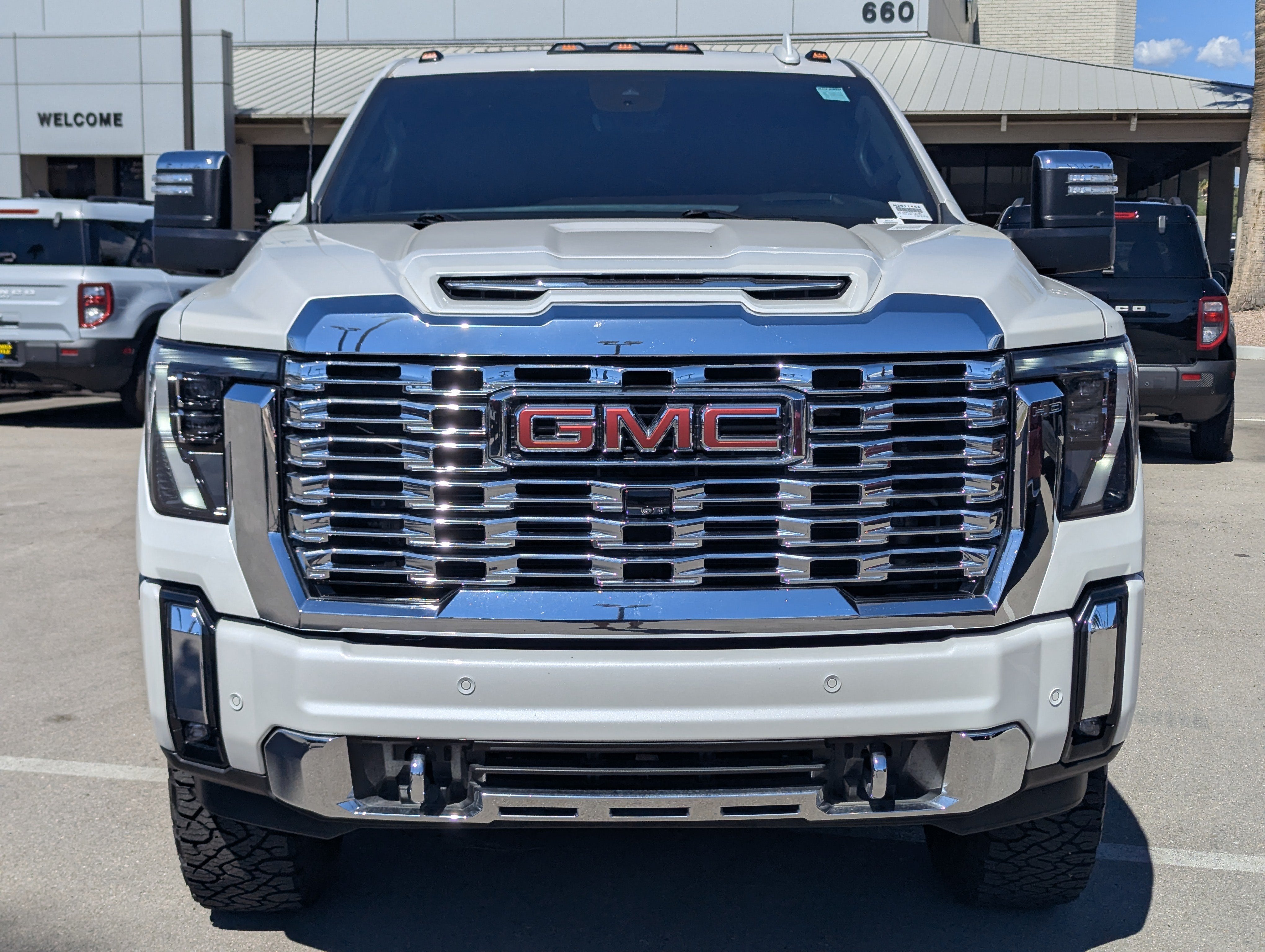 2024 GMC Sierra 2500HD Denali