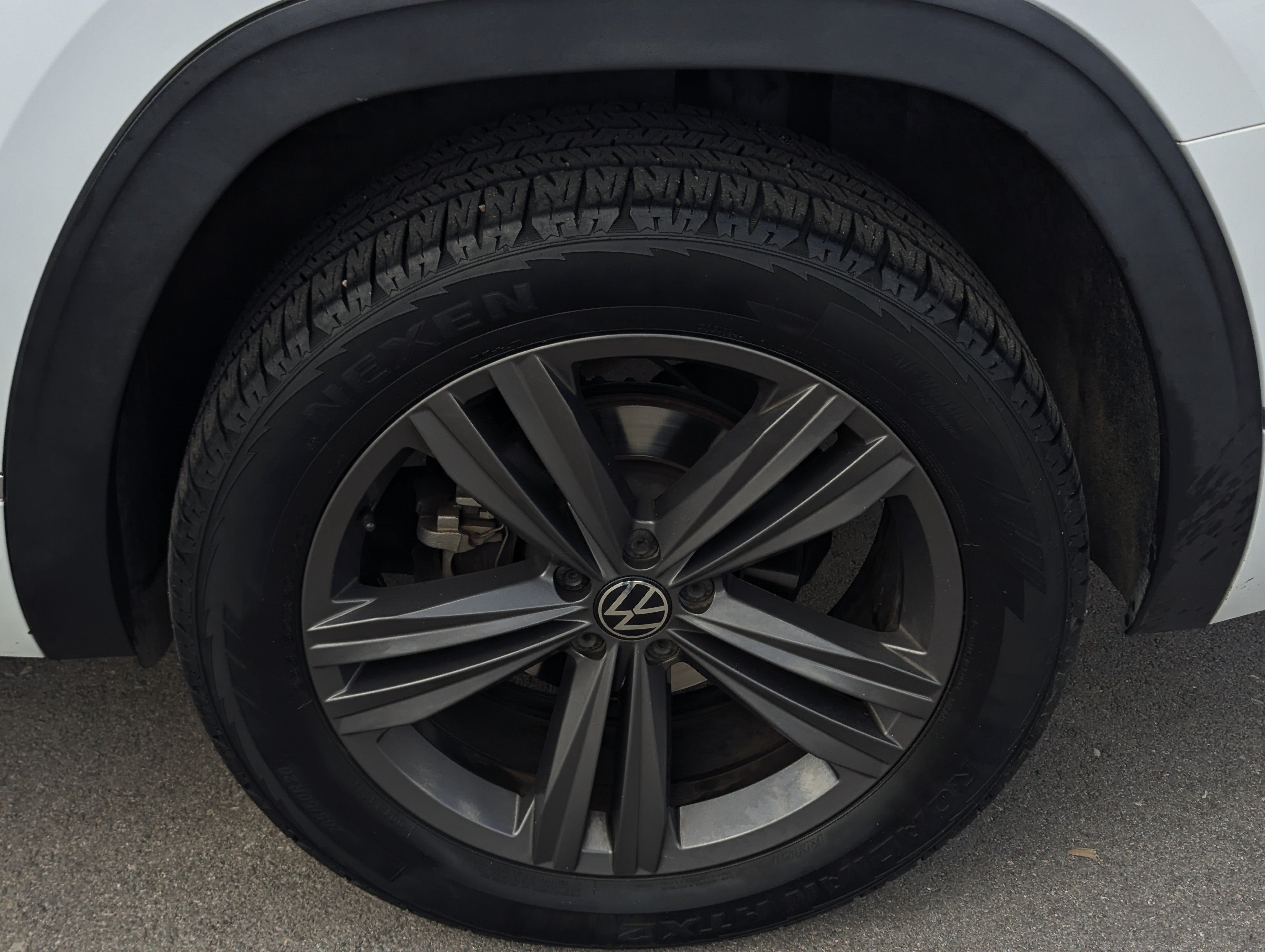 2021 Volkswagen Atlas 3.6L V6 SE w/Technology R-Line
