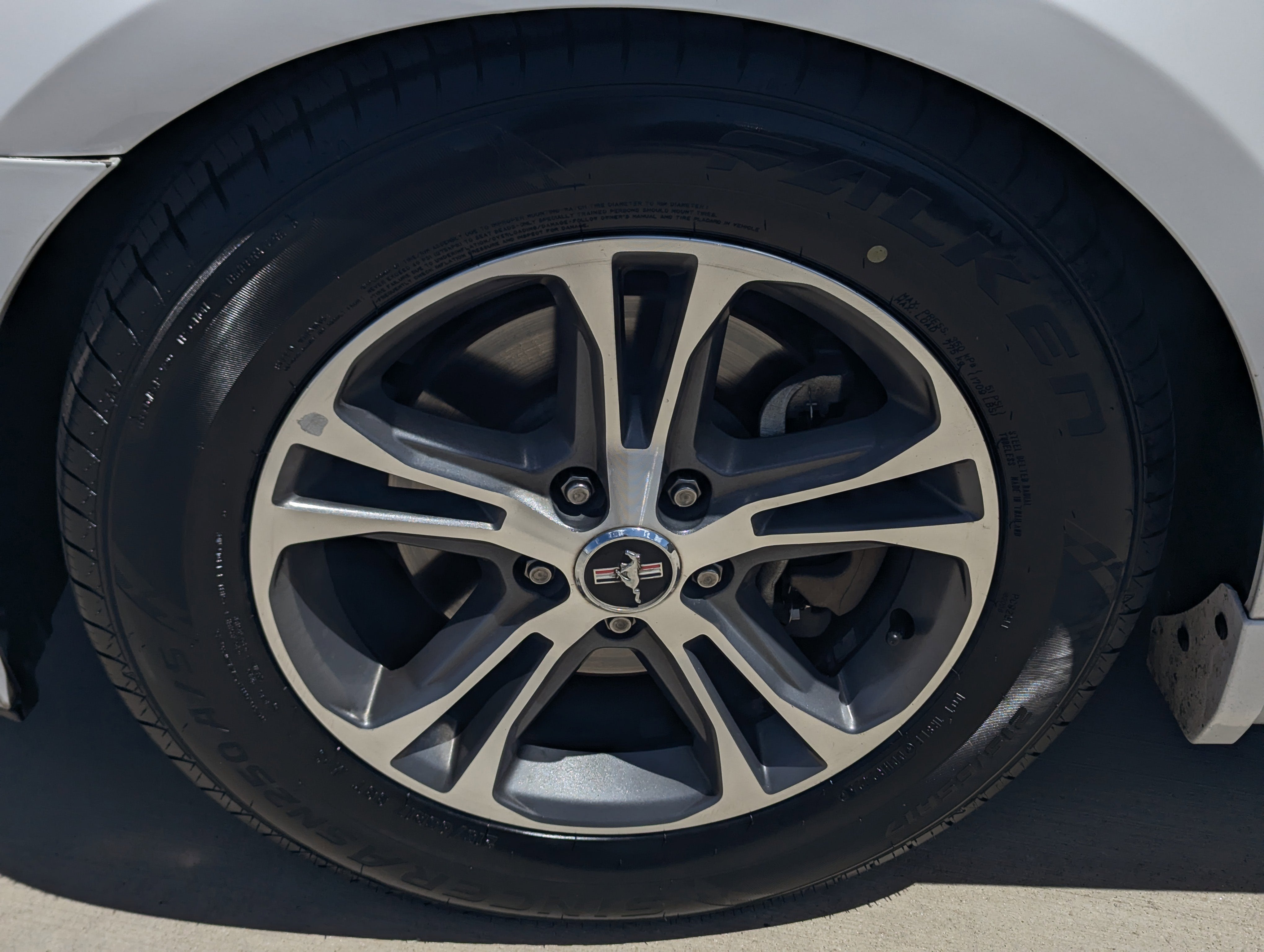 2014 Ford Mustang V6 Premium