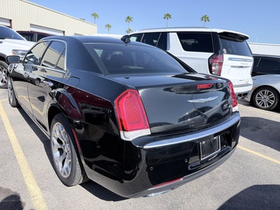 2017 Chrysler 300 300C Platinum
