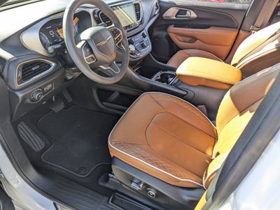 2024 Chrysler Pacifica Pinnacle