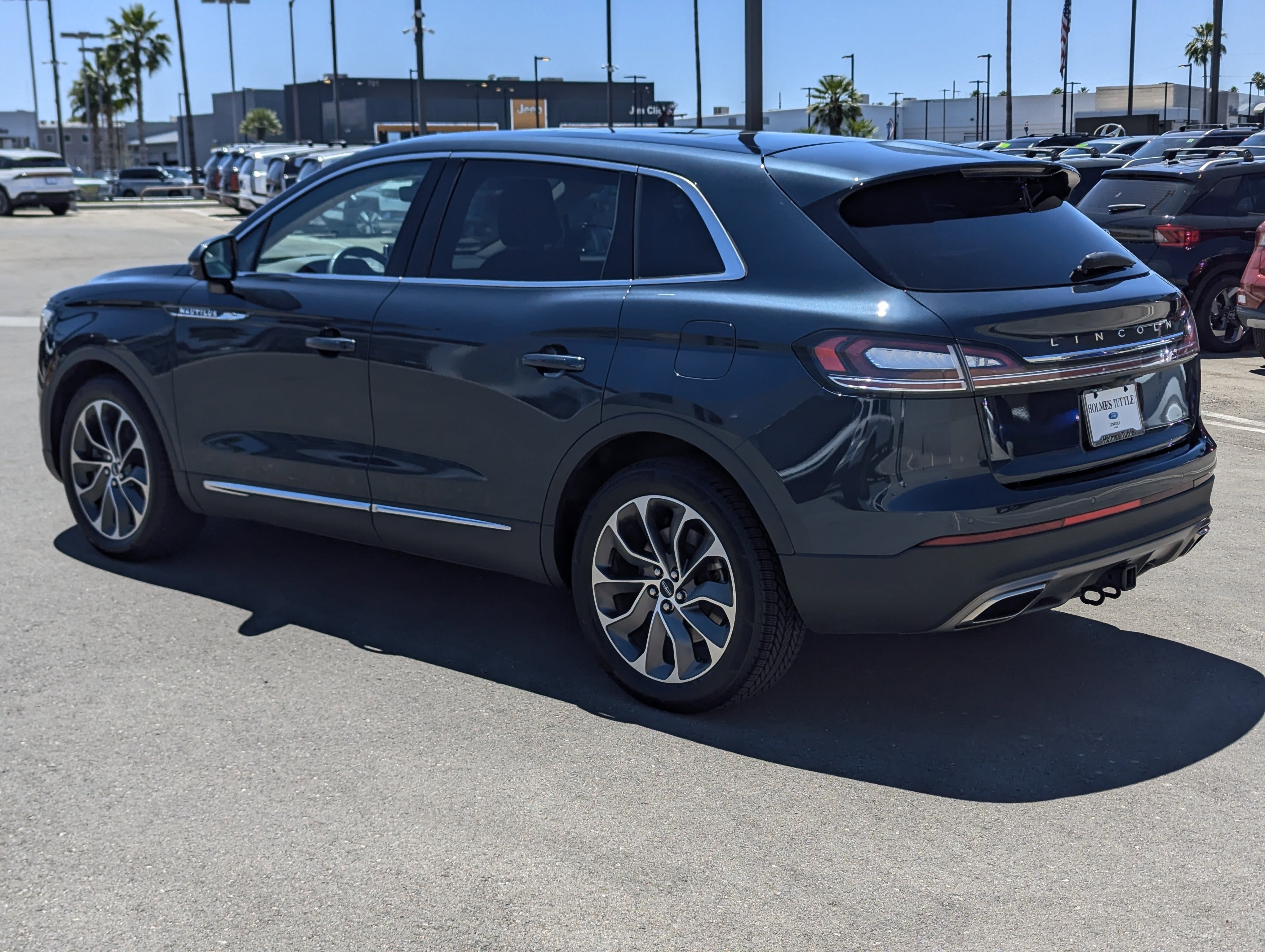 2021 Lincoln Nautilus Reserve