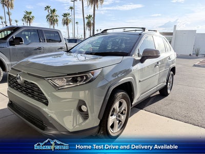 2020 Toyota RAV4 Hybrid XLE