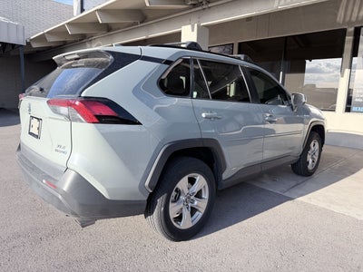 2020 Toyota RAV4 Hybrid XLE