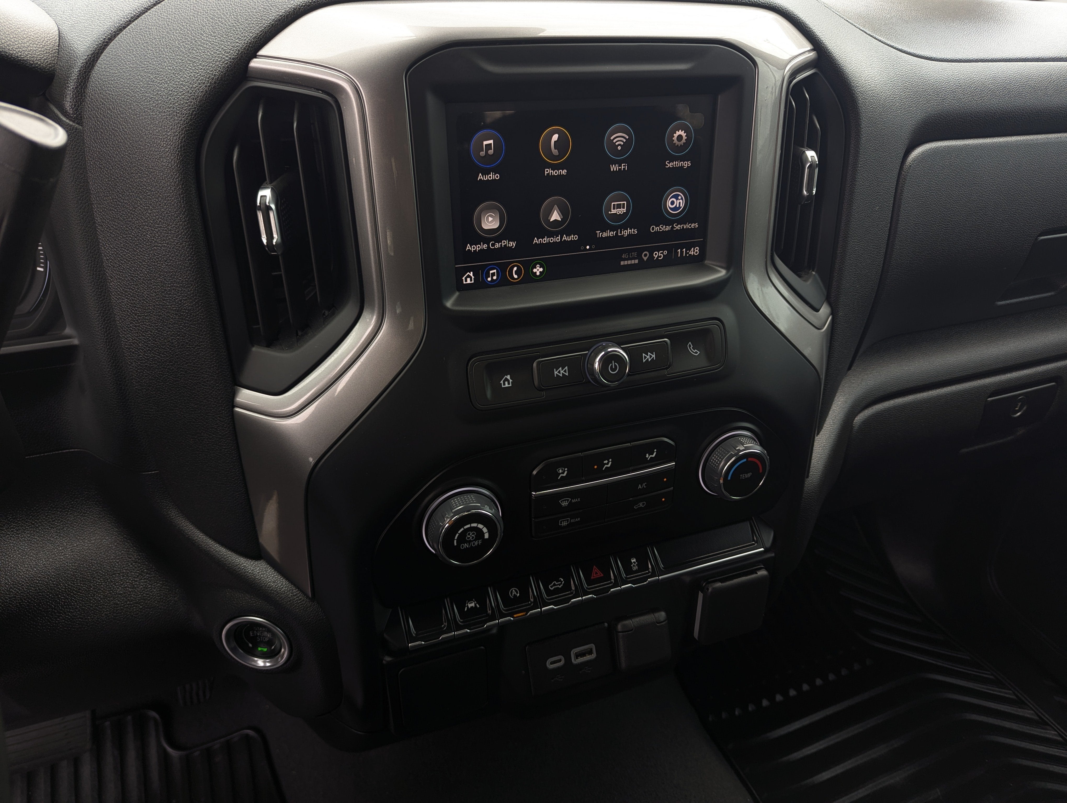 2024 Chevrolet Silverado 1500 Custom