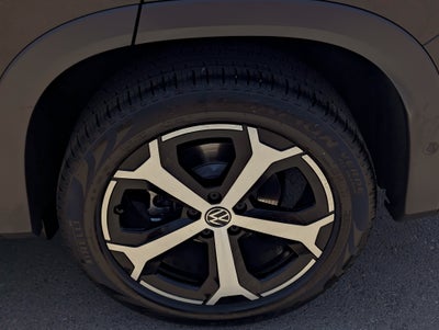 2025 Volkswagen Tiguan SE