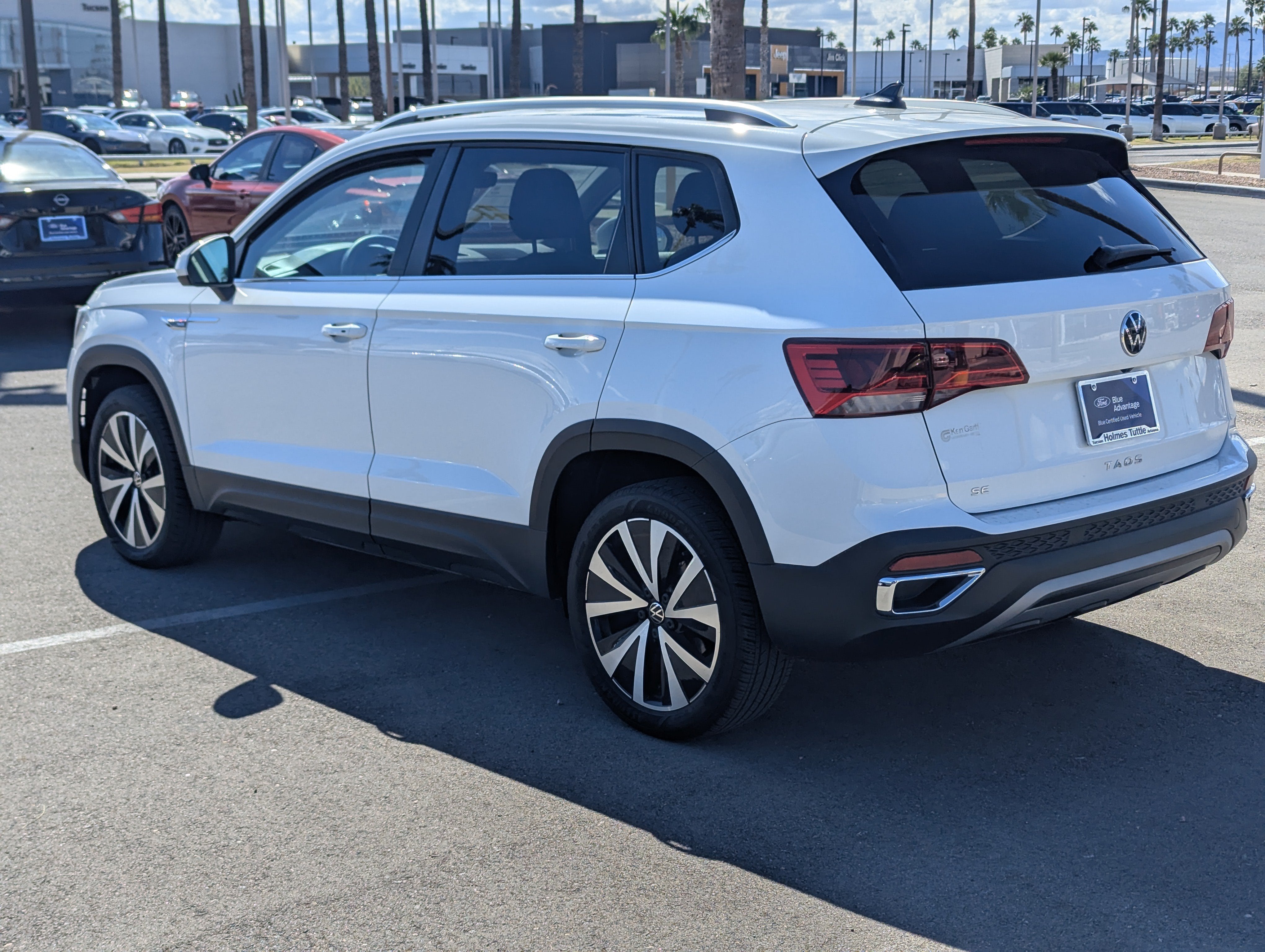 2024 Volkswagen Taos SE