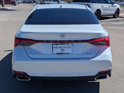 2022 Toyota Avalon XLE