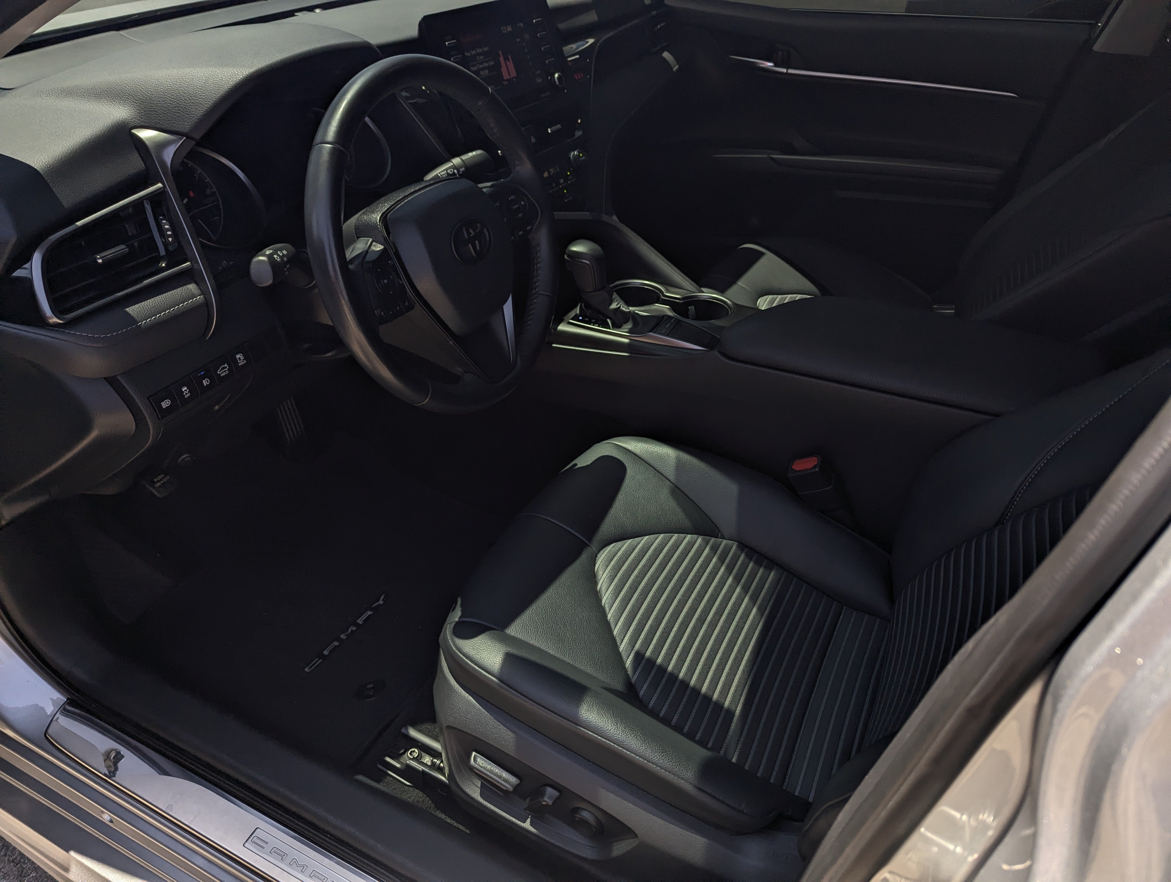 2022 Toyota Camry SE Nightshade