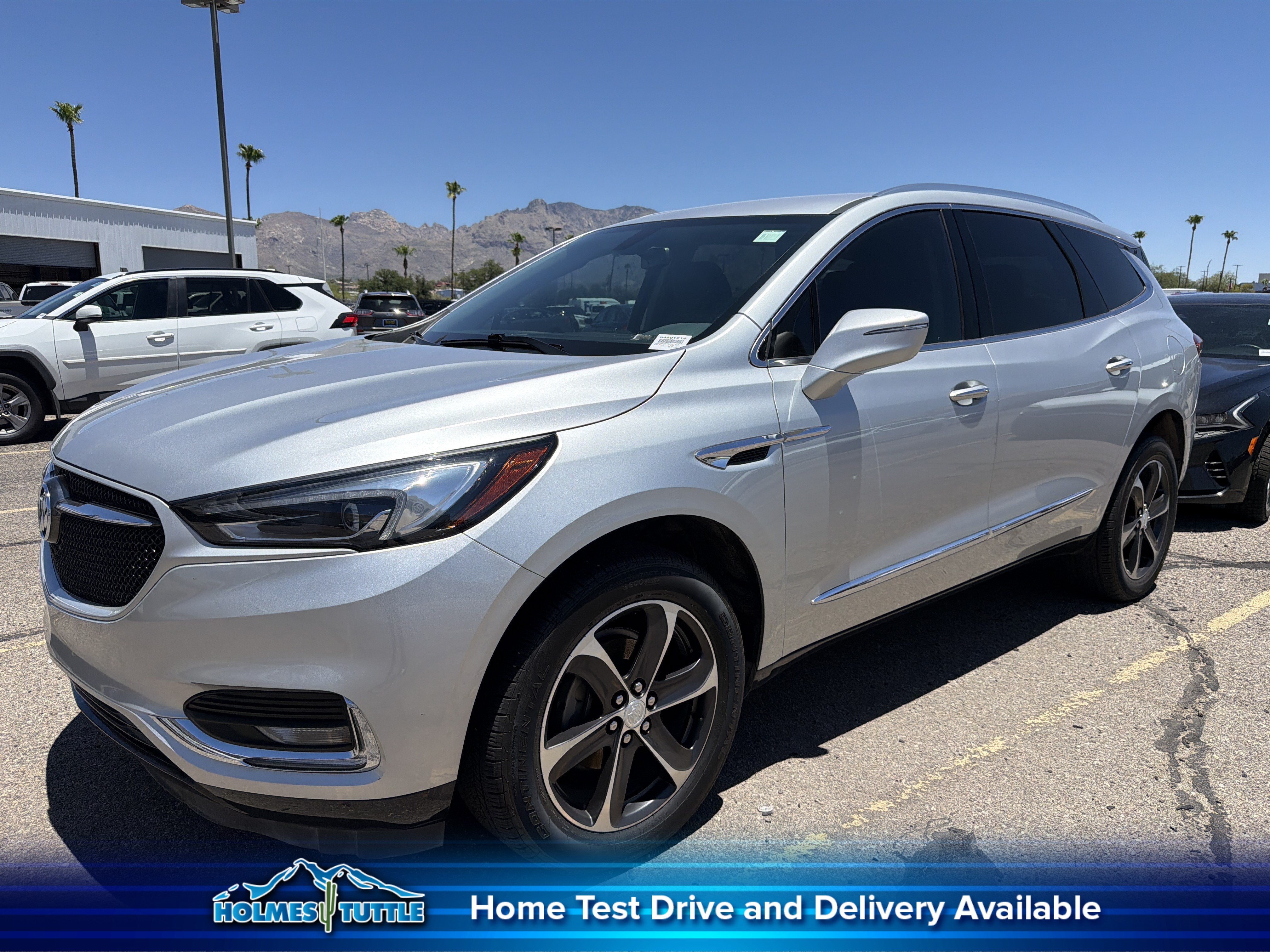 2020 Buick Enclave Essence
