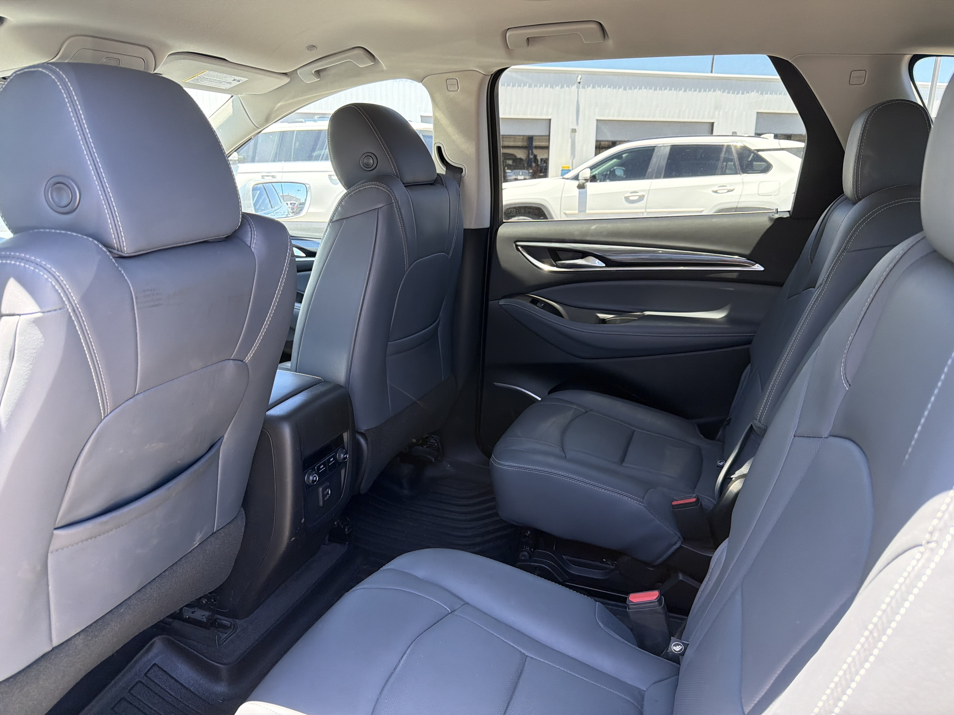 2020 Buick Enclave Essence