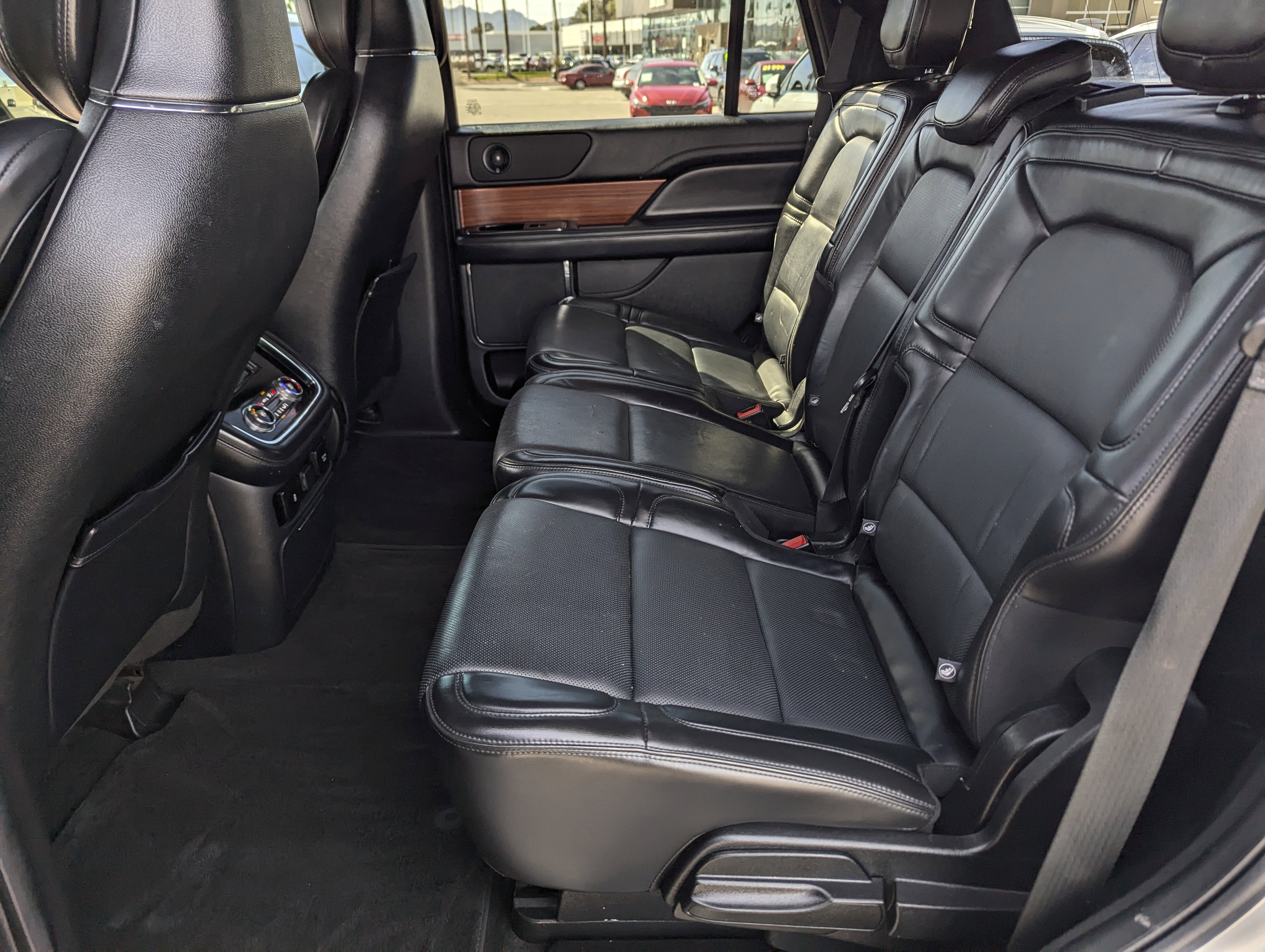 2019 Lincoln Navigator Select