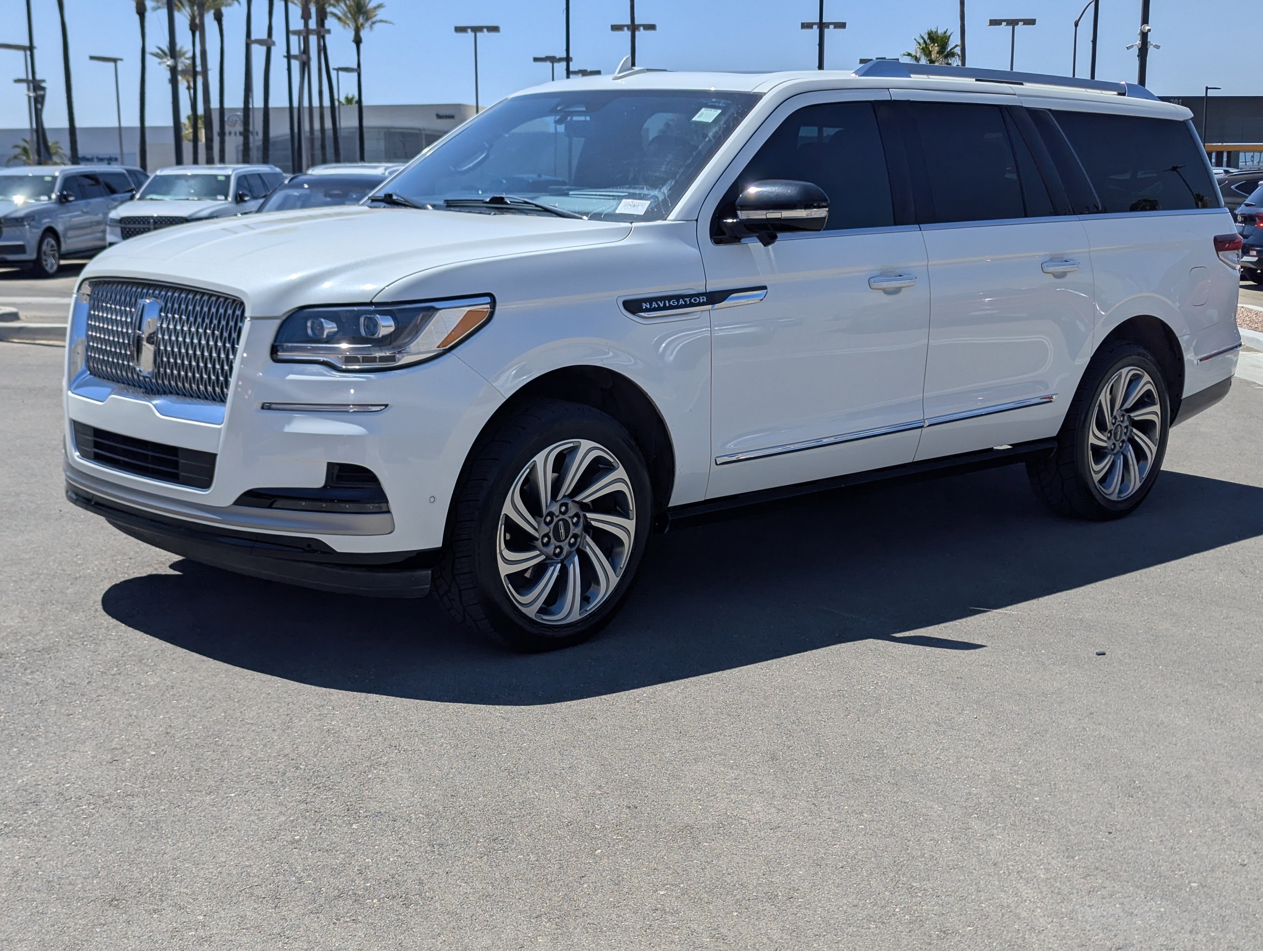 2024 Lincoln Navigator L Reserve