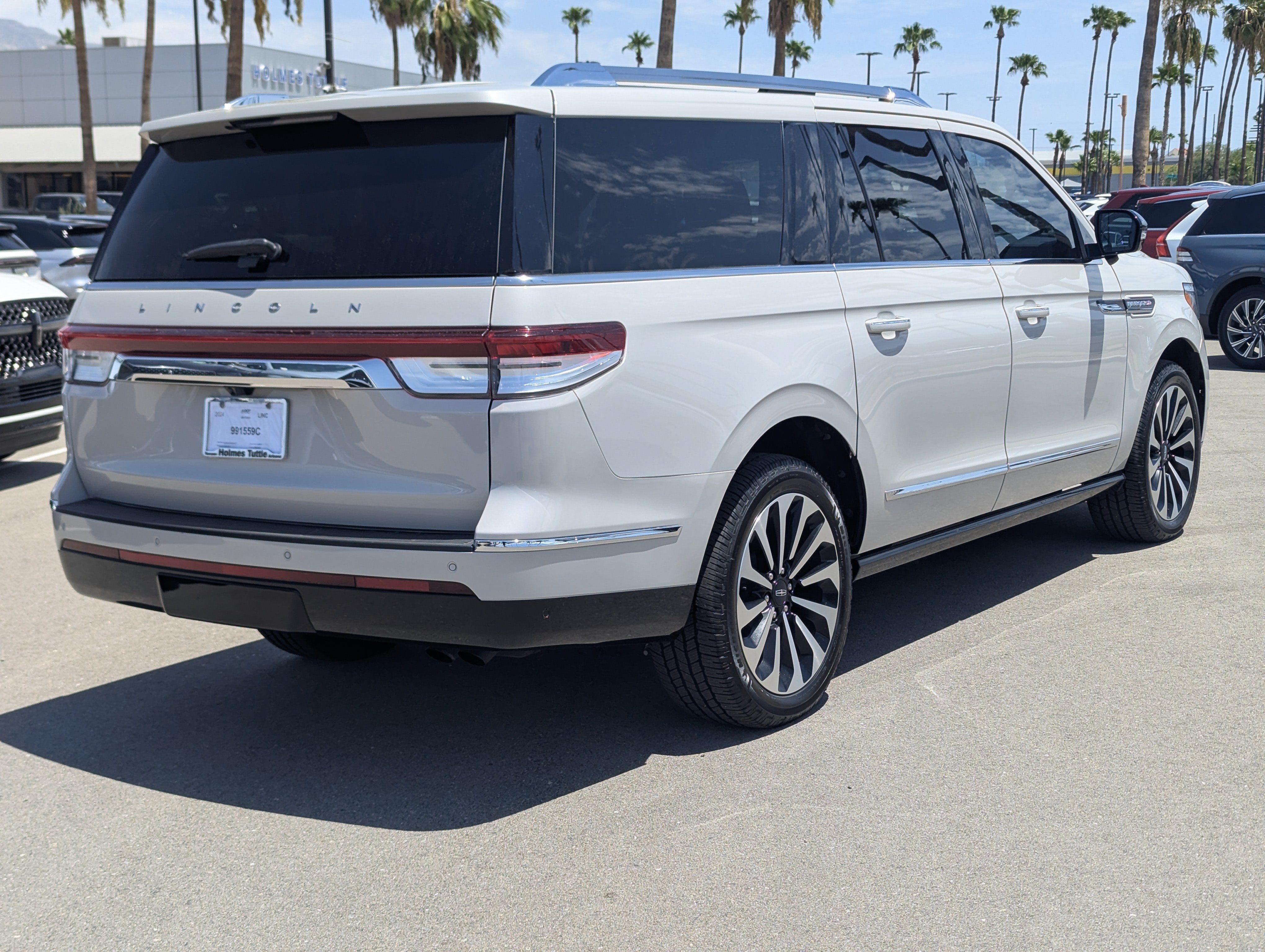 2024 Lincoln Navigator L Reserve