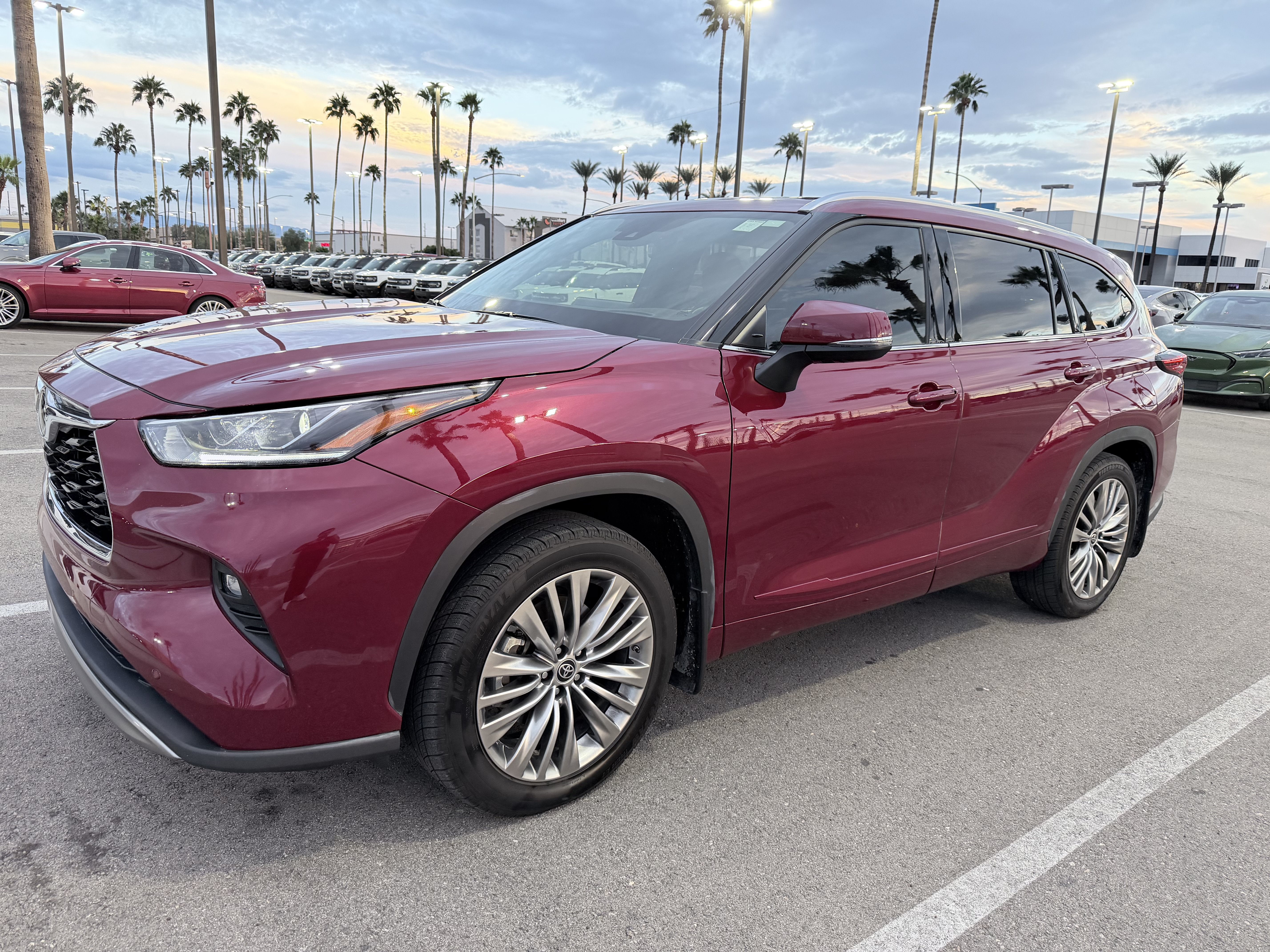 2022 Toyota Highlander Platinum