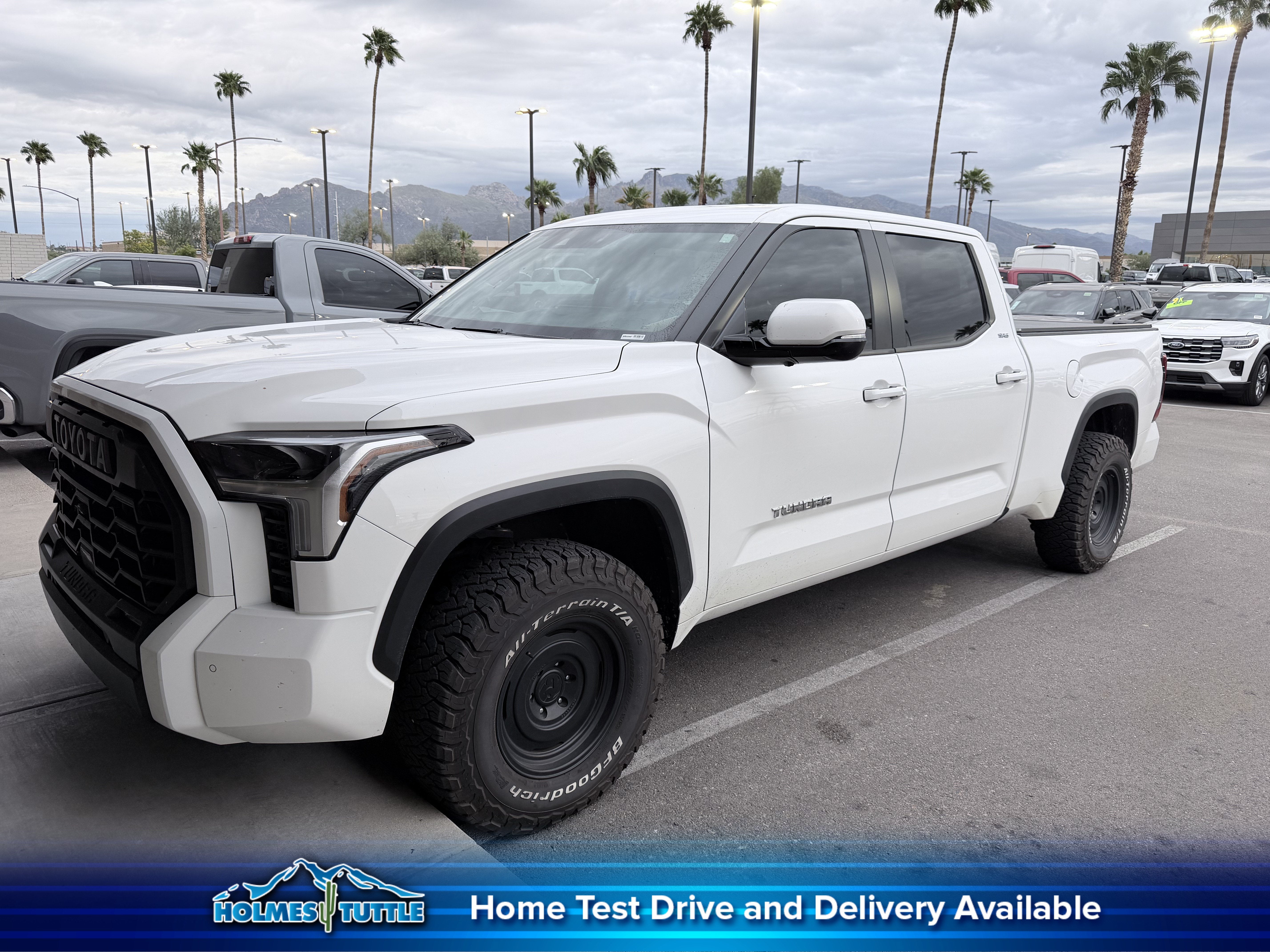2024 Toyota Tundra 4WD SR5