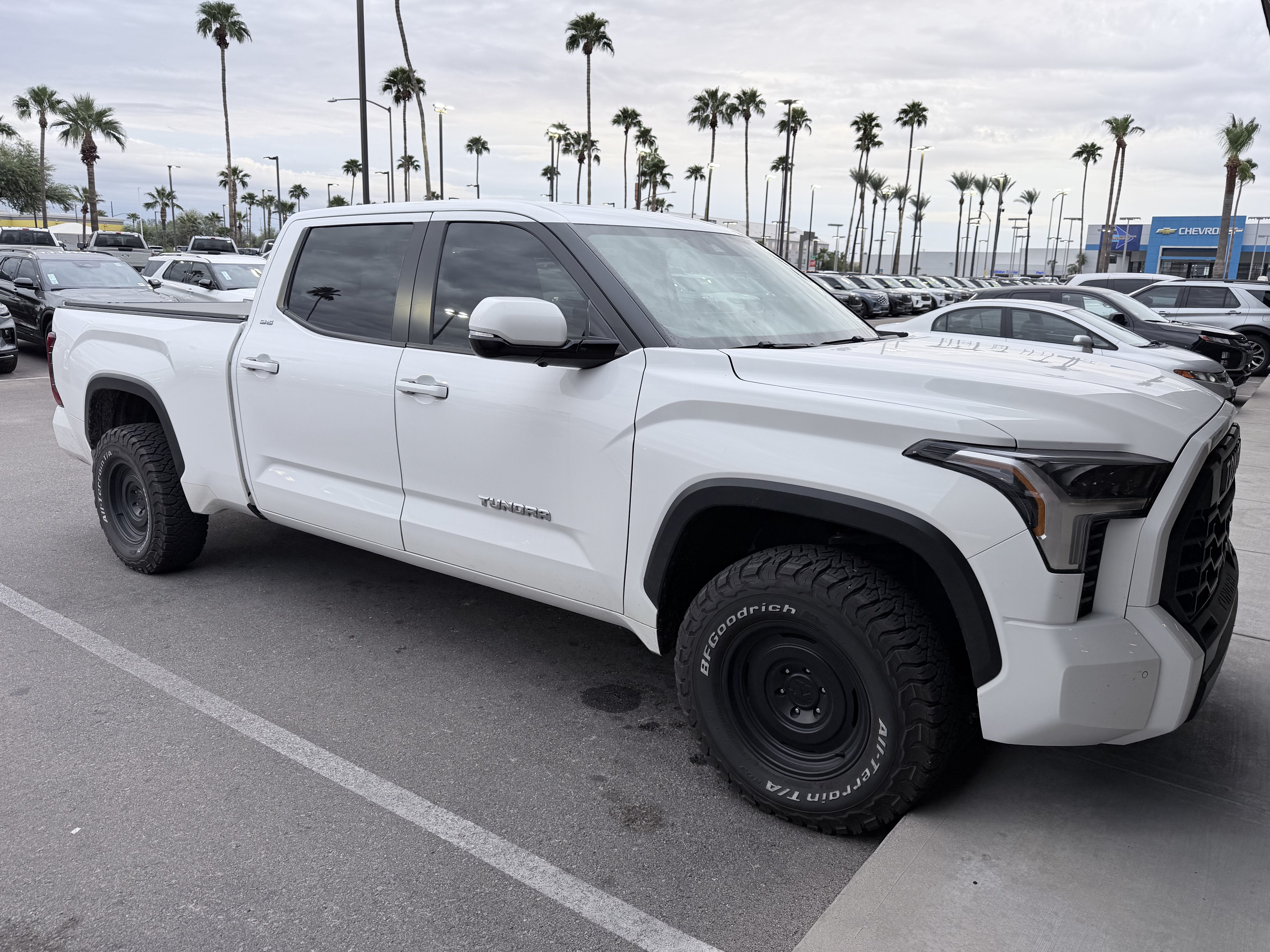 2024 Toyota Tundra 4WD SR5